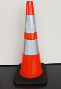 Pachołek drogowy 75cm U-23b | gumowy, 3,2 kg, odblaskowy